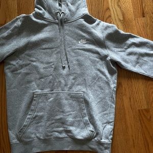 Grey men’s Nike hoodie